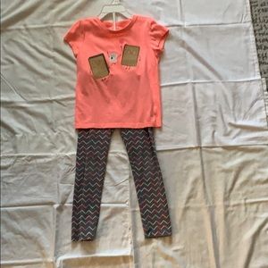 Girls T-shirt and leggings set